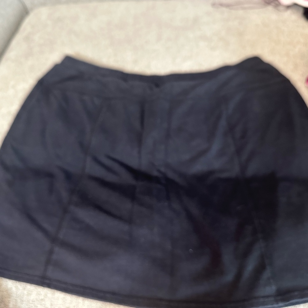 Avenue knit skort